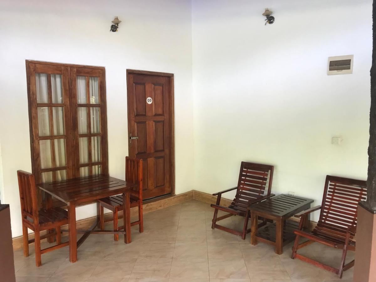 Paris Garden Resort Trincomalee Exterior photo